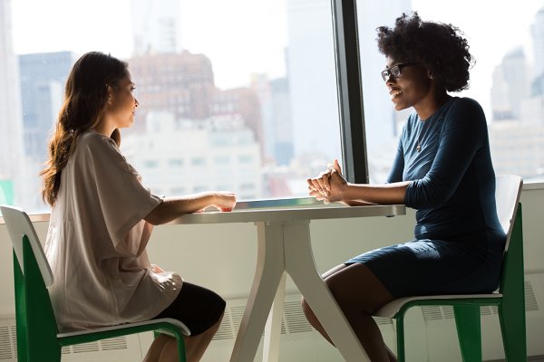 candidate and employer having an interview